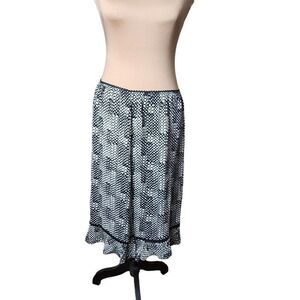 Black & White Lightweight Skirt, XL, NO Tags